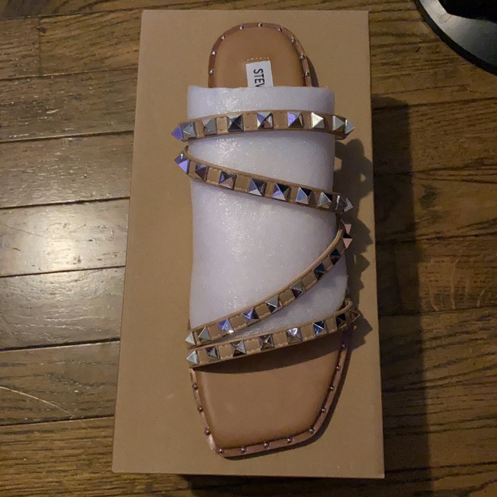 steven madden skyler tan studded sandals